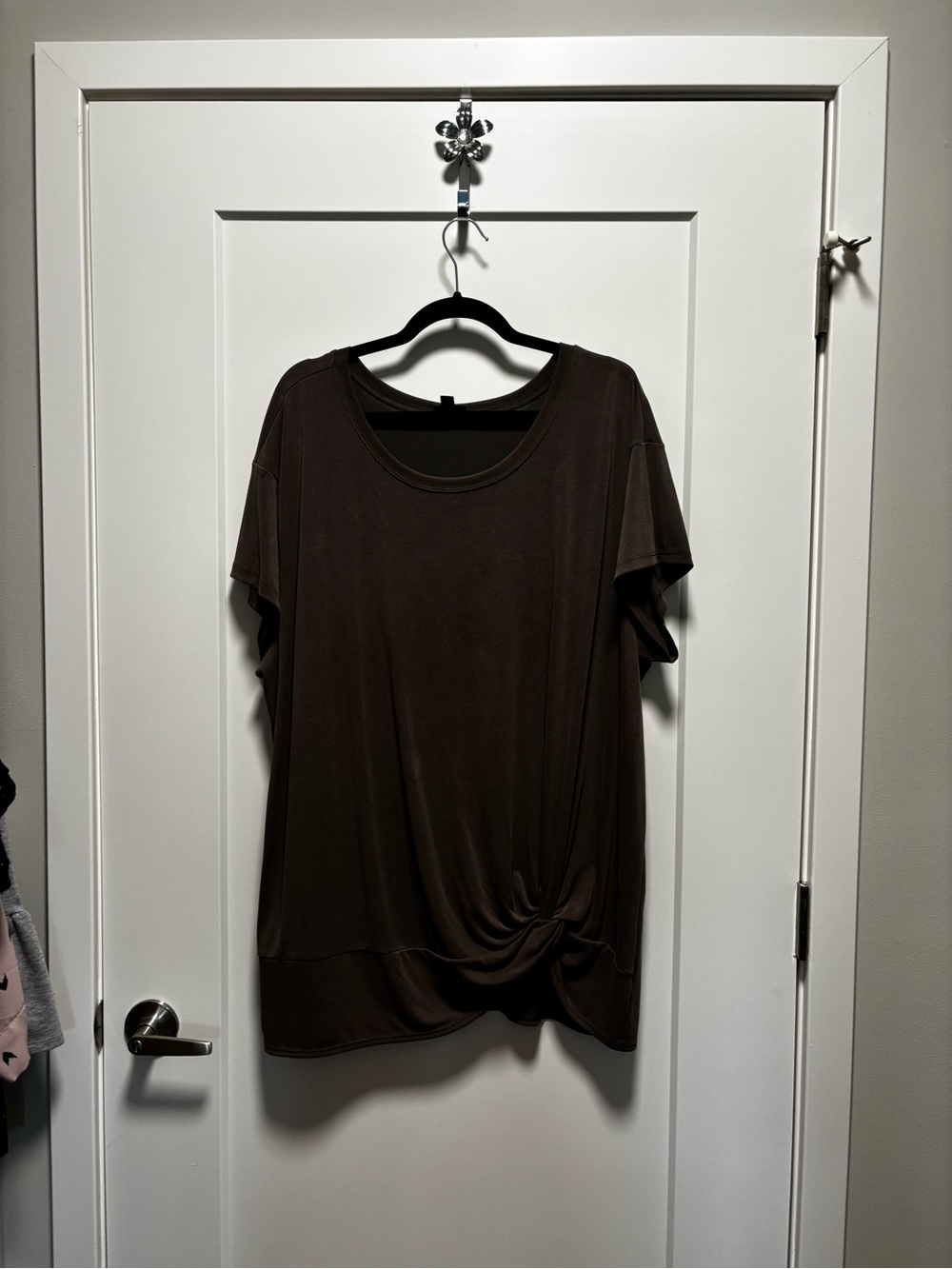 torrid Grey Short Sleeve Twist-Hem Tee
